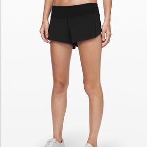 Lululemon Speed Up shorts 2.5” never worn - Black